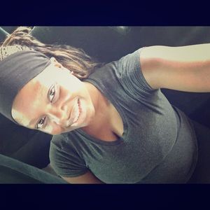 Meet your Posher, Kira